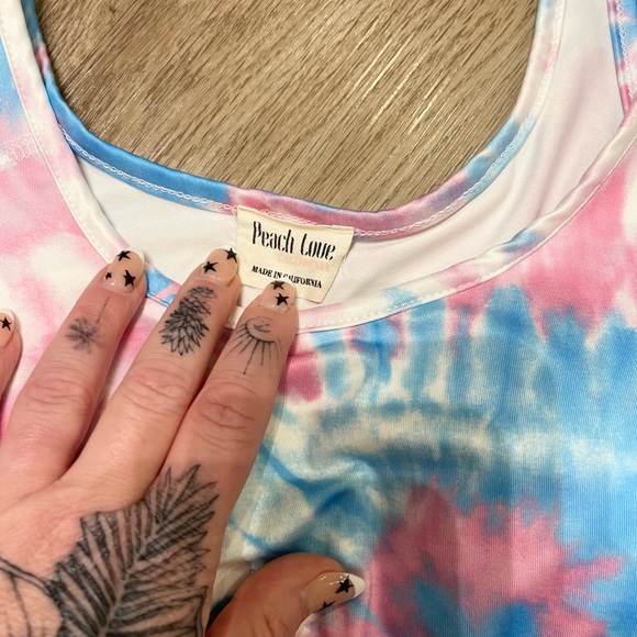 Peach Love California Sports Bra and Legging Set - Picture 6 of 7